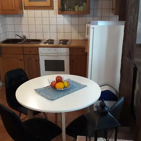Urige Im Hafen Stralsunds Apartment